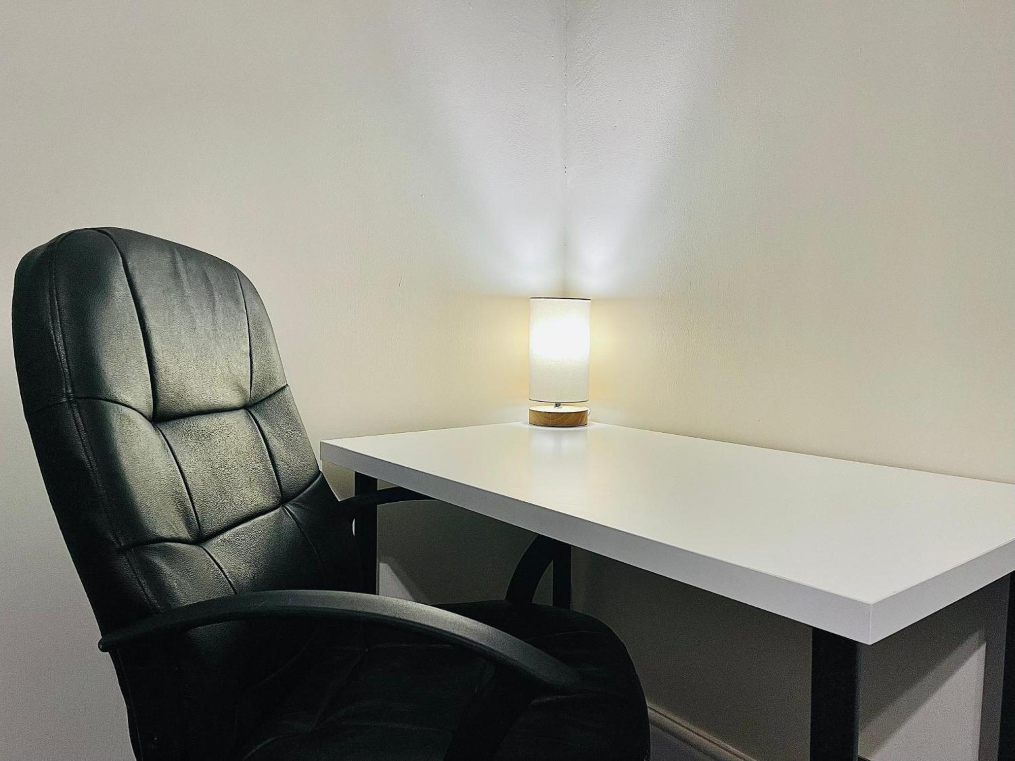 Апартаменты 2 Bedroom Flat In *